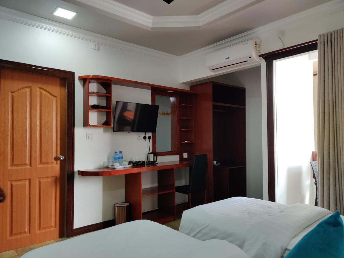 Athens View Hotel Гурайдо Екстериор снимка