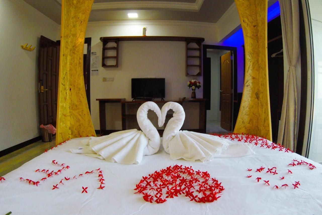 Athens View Hotel Гурайдо Екстериор снимка