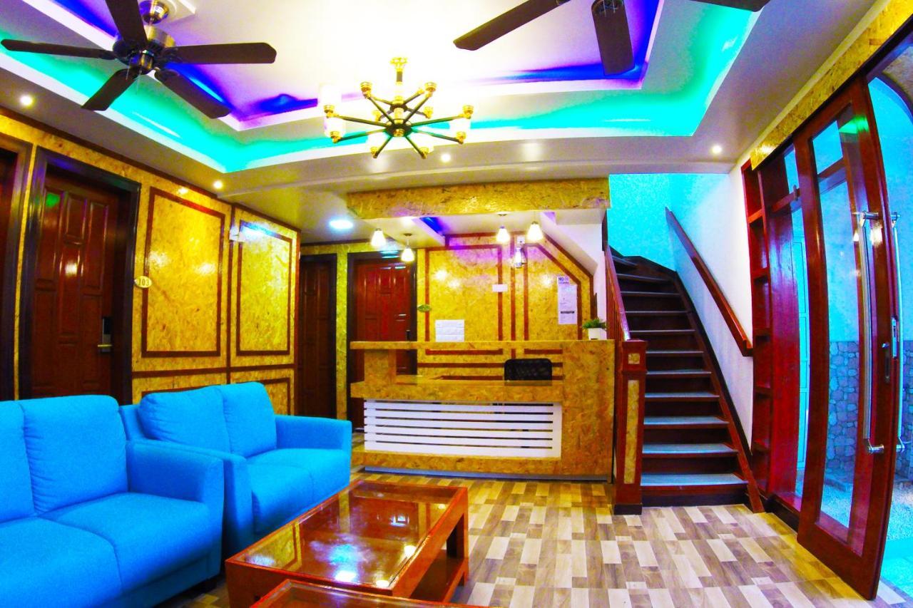 Athens View Hotel Гурайдо Екстериор снимка